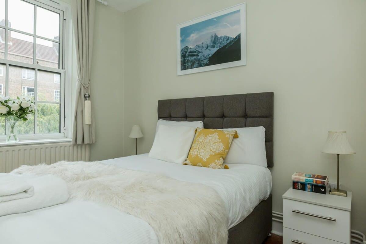Convenient 2 Bedroom In Waterloo * Londra